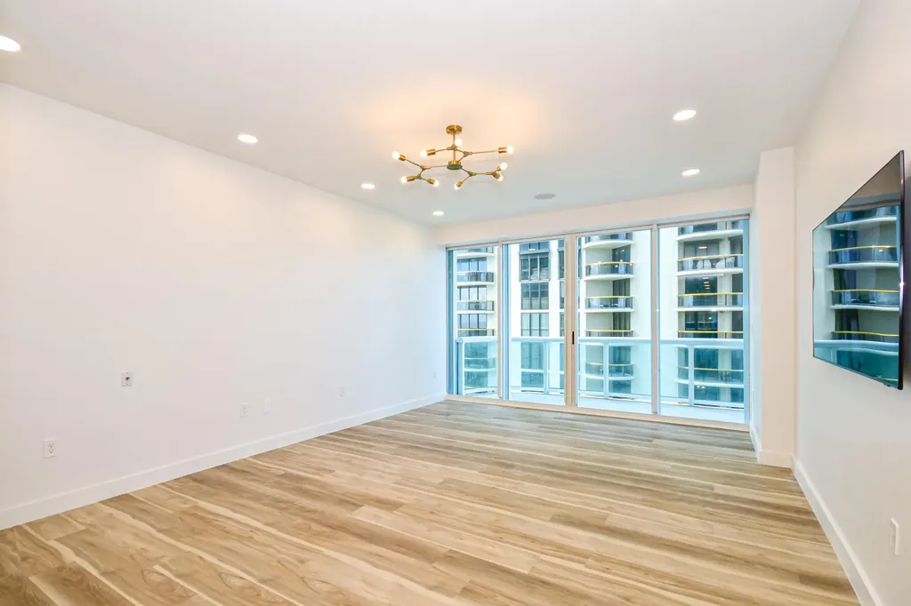 10101 Collins Avenue Bal Harbour FL 33154