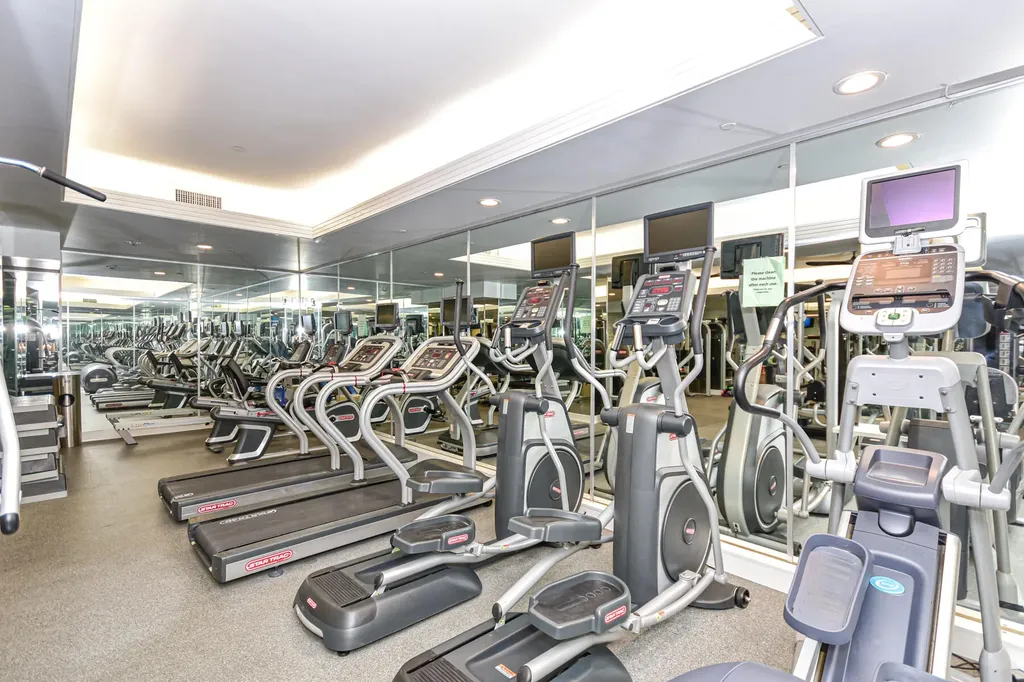10101 Collins Avenue Bal Harbour FL 33154