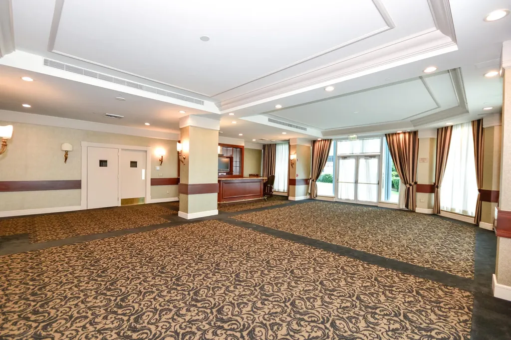 10101 Collins Avenue Bal Harbour FL 33154