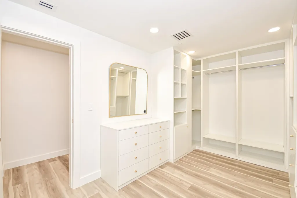 10101 Collins Avenue Bal Harbour FL 33154