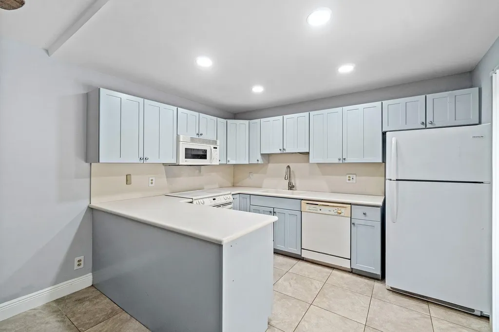 3400 Spanish Wells Delray Beach FL 33445