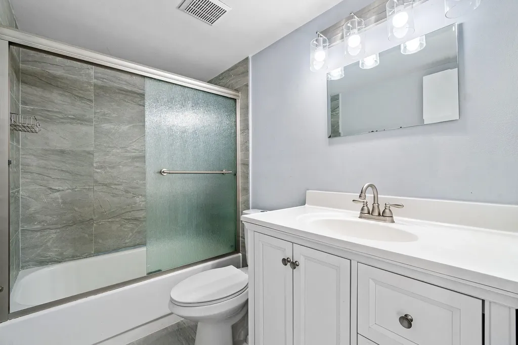 3400 Spanish Wells Delray Beach FL 33445