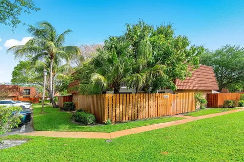 3400 Spanish Wells Delray Beach FL 33445