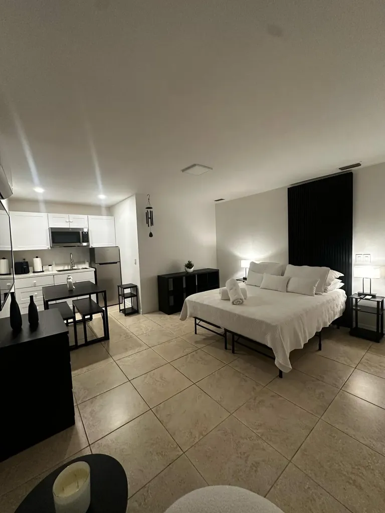 11640 NW 32nd Manor Sunrise FL 33323