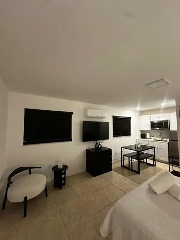 11640 NW 32nd Manor Sunrise FL 33323