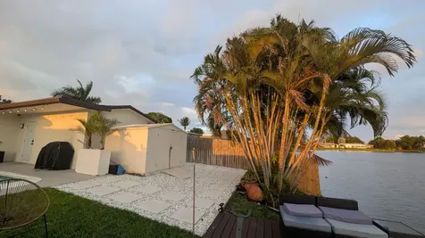11640 NW 32nd Manor Sunrise FL 33323