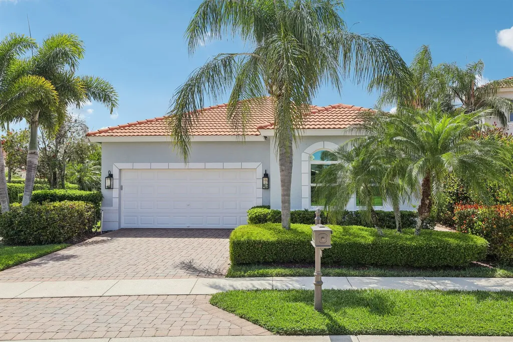 205 Via Condado Way Palm Beach Gardens FL 33418