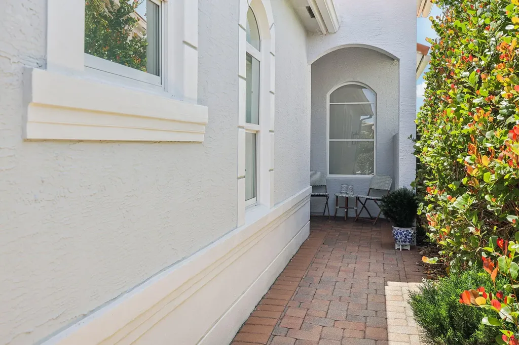 205 Via Condado Way Palm Beach Gardens FL 33418