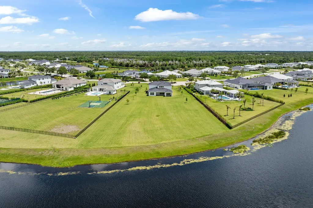 20060 SE Bridgewater Drive Jupiter FL 33458