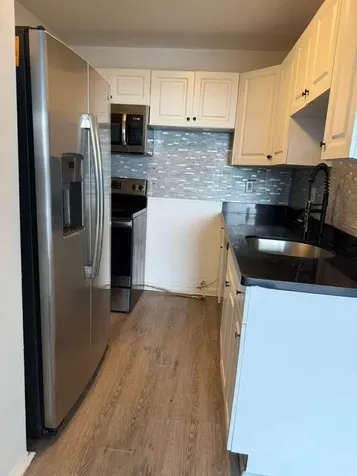 9682 Fontainebleau Boulevard Miami FL 33172