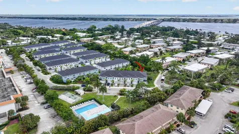 1887 SE Ocean Cove Way Stuart FL 34996