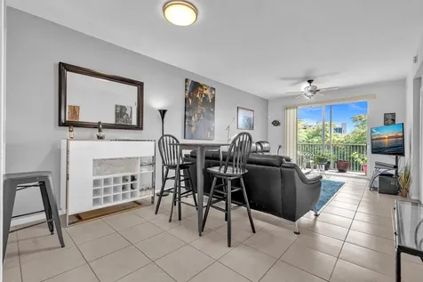 7735 Yardley Drive Tamarac FL 33321