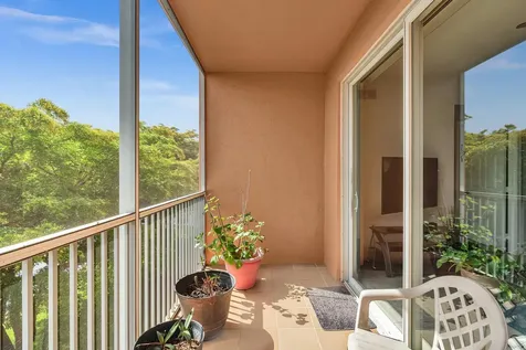 7735 Yardley Drive Tamarac FL 33321