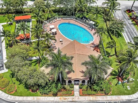 7735 Yardley Drive Tamarac FL 33321