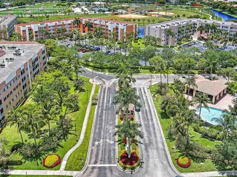 7735 Yardley Drive Tamarac FL 33321