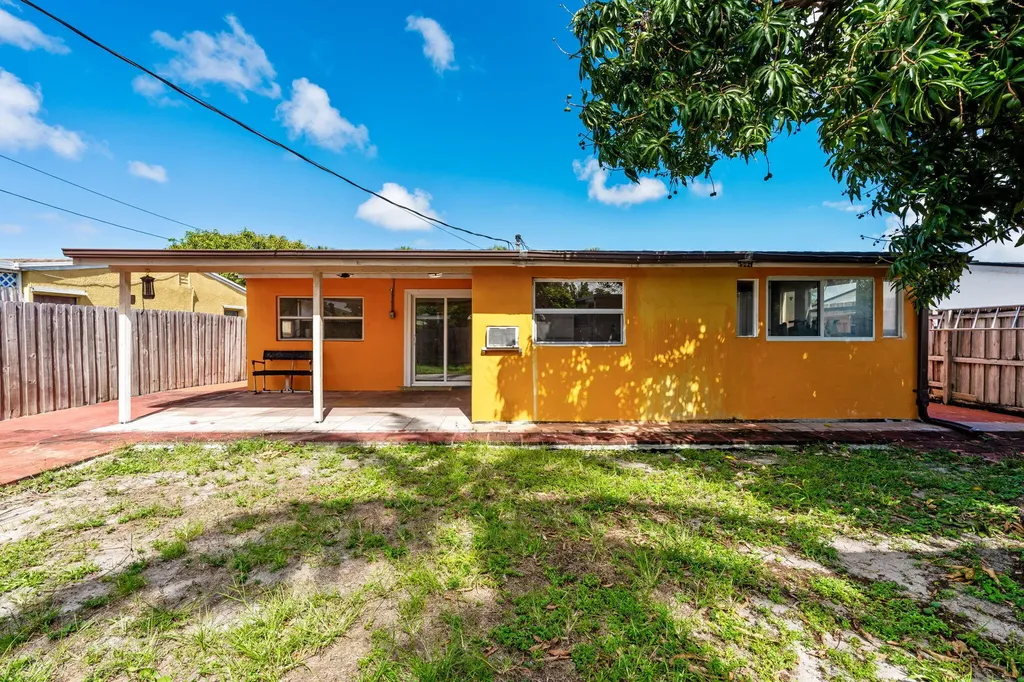 5161 N Andrews Avenue Fort Lauderdale FL 33309