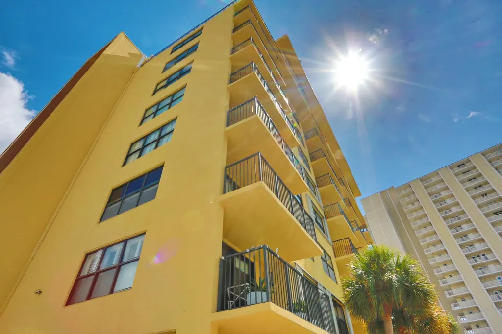 801 N Ocean Boulevard Pompano Beach FL 33062