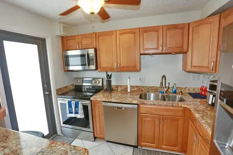 801 N Ocean Boulevard Pompano Beach FL 33062