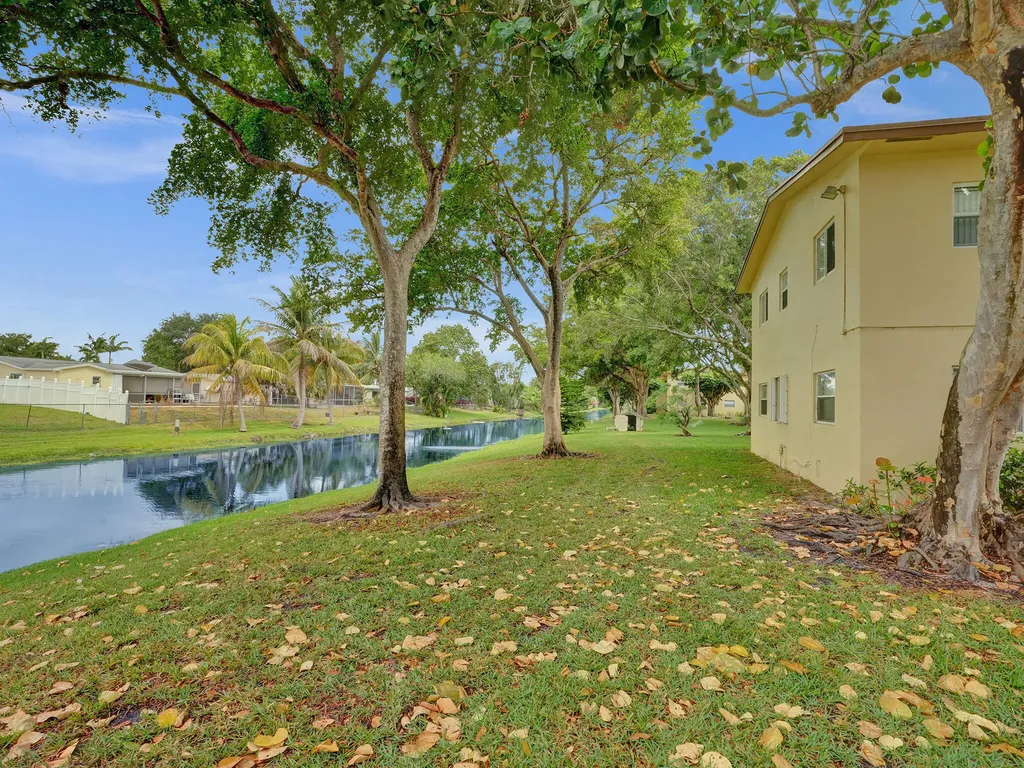 201 NW 76th Avenue Margate FL 33063