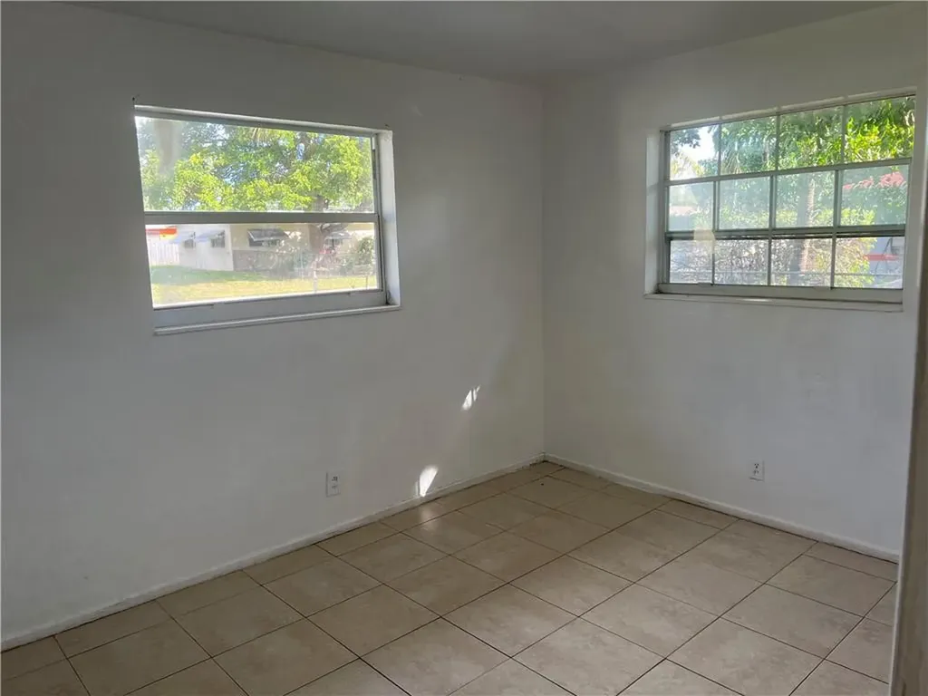 10 NW 19th Street Pompano Beach FL 33060