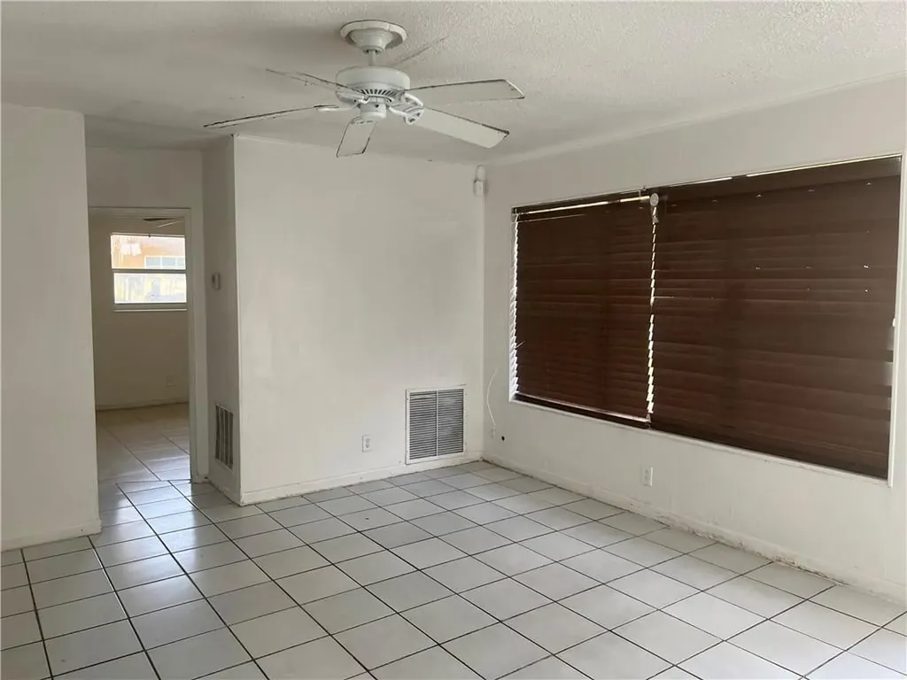 10 NW 19th Street Pompano Beach FL 33060