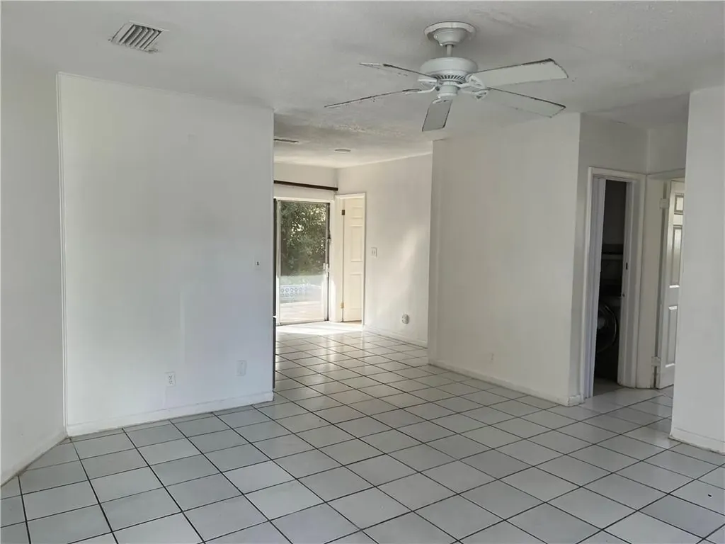 10 NW 19th Street Pompano Beach FL 33060
