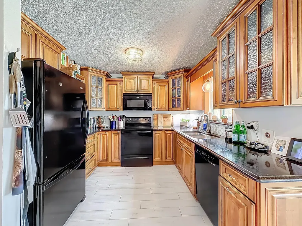 6 SE 10th Court Deerfield Beach FL 33441