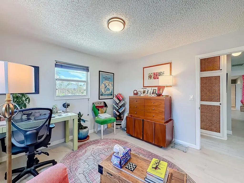 6 SE 10th Court Deerfield Beach FL 33441