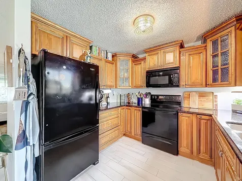 6 SE 10th Court Deerfield Beach FL 33441