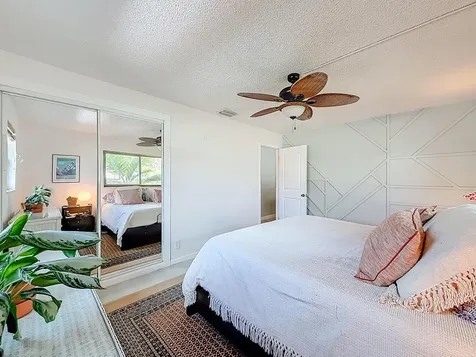 6 SE 10th Court Deerfield Beach FL 33441