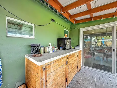 6 SE 10th Court Deerfield Beach FL 33441