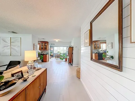 6 SE 10th Court Deerfield Beach FL 33441