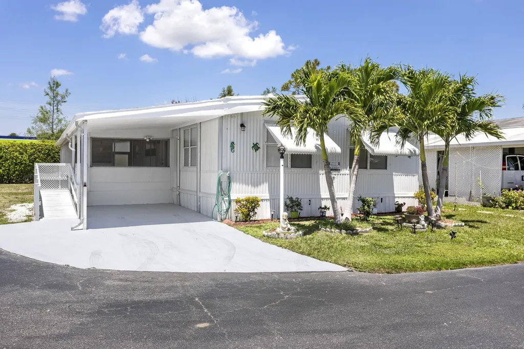 3008 Bimini Bay Boynton Beach FL 33436