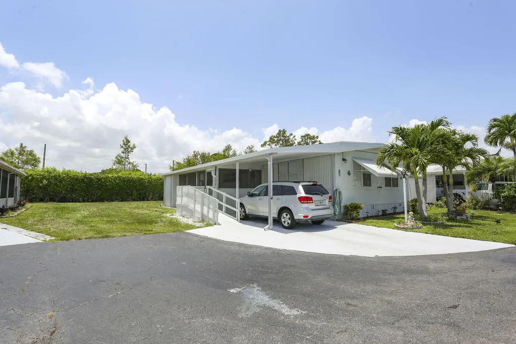 3008 Bimini Bay Boynton Beach FL 33436