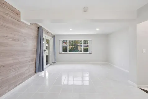 6410 Harding Street Hollywood FL 33024