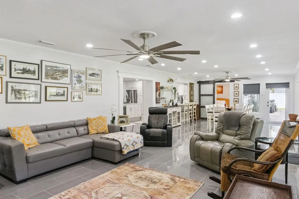 1950 Foxhollow Drive E Auburndale FL 33823