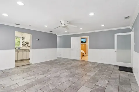 1950 Foxhollow Drive E Auburndale FL 33823