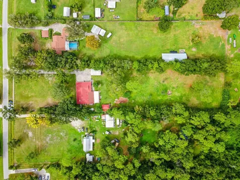 1950 Foxhollow Drive E Auburndale FL 33823