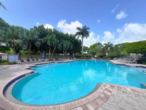 137 Canterbury Place Royal Palm Beach FL 33414