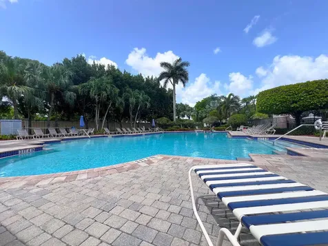 137 Canterbury Place Royal Palm Beach FL 33414