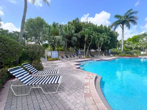 137 Canterbury Place Royal Palm Beach FL 33414