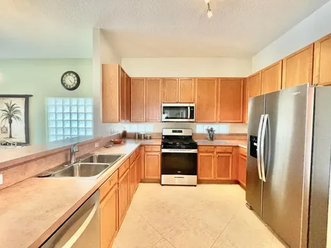 137 Canterbury Place Royal Palm Beach FL 33414