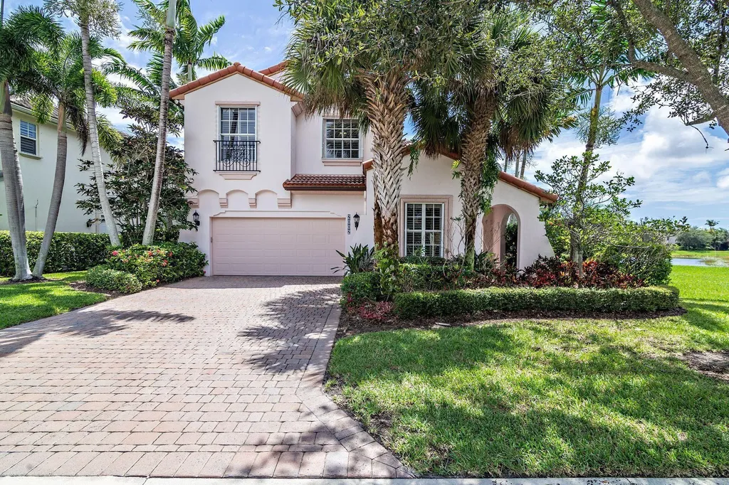 2002 Graden Drive Palm Beach Gardens FL 33410