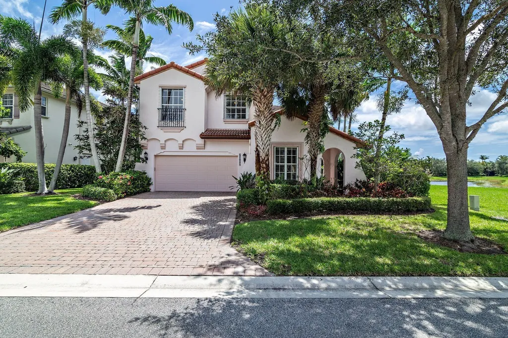 2002 Graden Drive Palm Beach Gardens FL 33410
