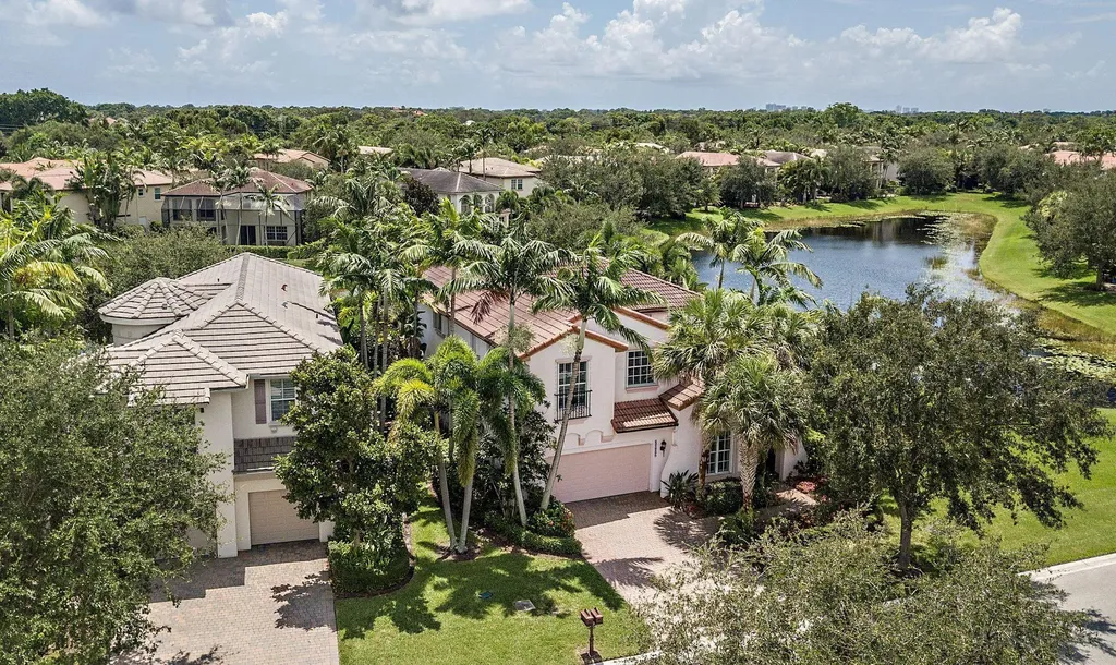 2002 Graden Drive Palm Beach Gardens FL 33410