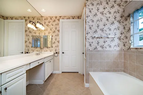 2002 Graden Drive Palm Beach Gardens FL 33410