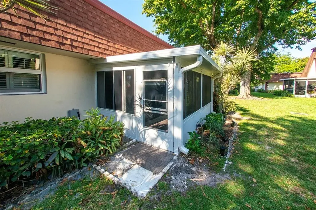 1991 NE 32nd Street Lighthouse Point FL 33064