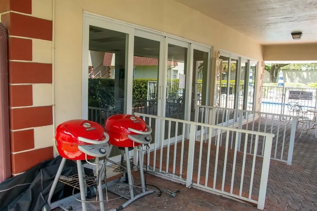 1991 NE 32nd Street Lighthouse Point FL 33064