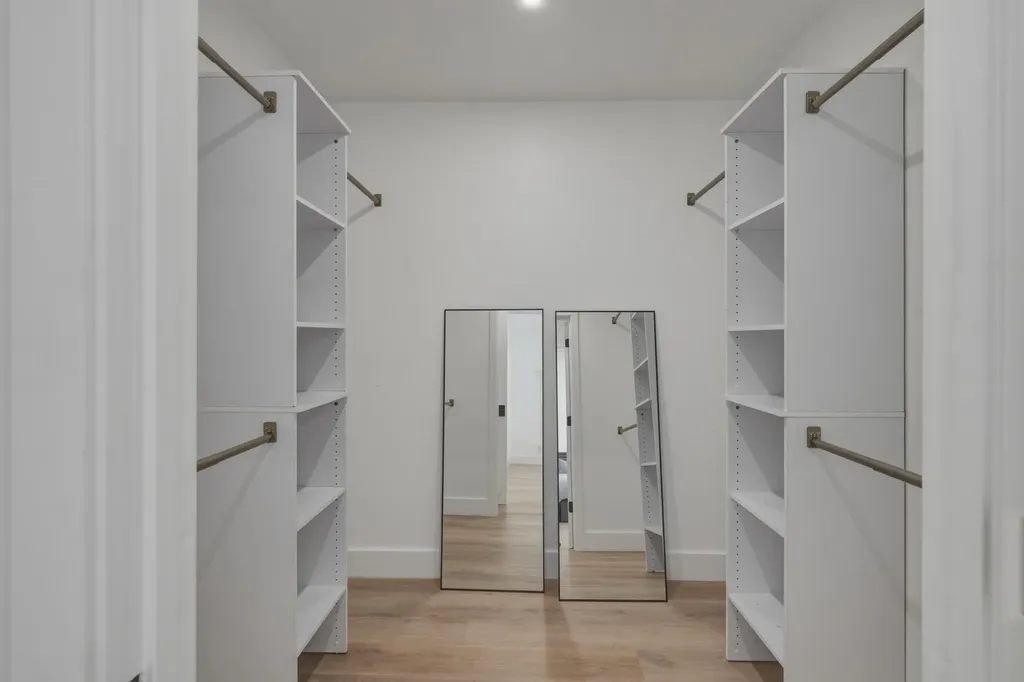461 SW 1st Street Boca Raton FL 33432