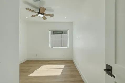 461 SW 1st Street Boca Raton FL 33432